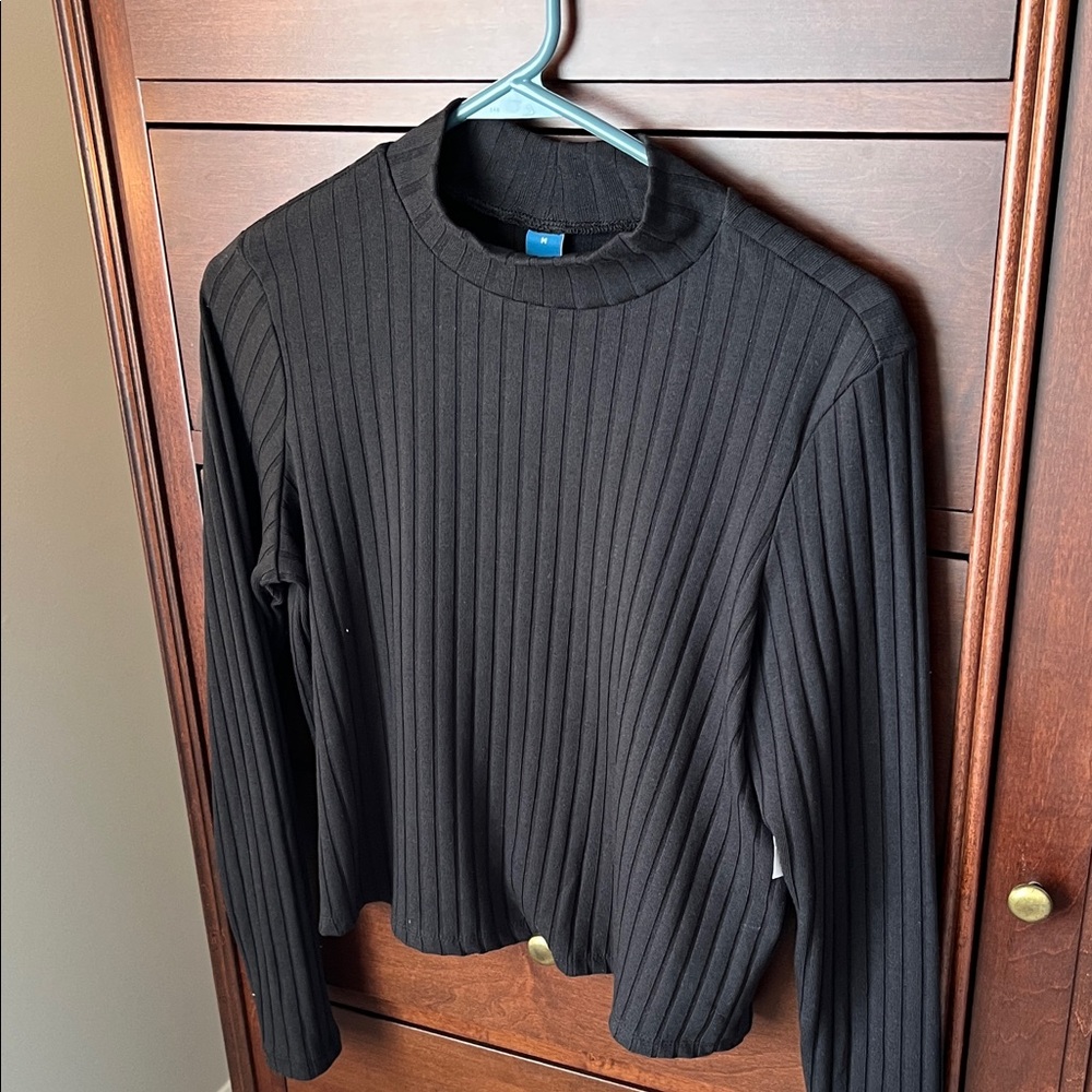 Old Navy Black Ribbed Long Sleeve Mock Neck Tee